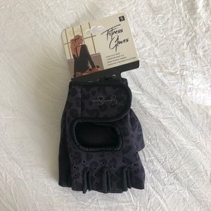 Jessica Simpson Fitness Gloves